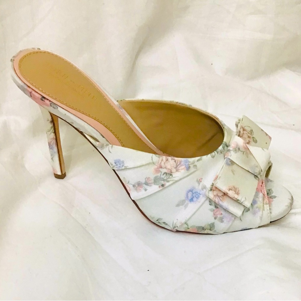 Born On Fifth Floral Mule NWT